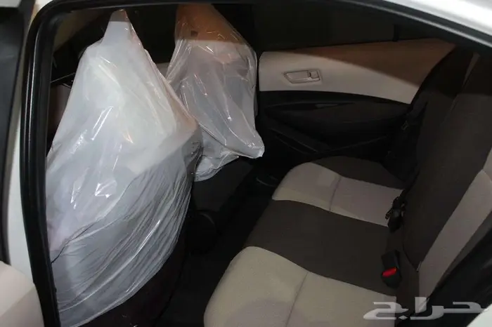 تويوتا كورولا XLI بنزين 2026 - عروض الأقساط 5