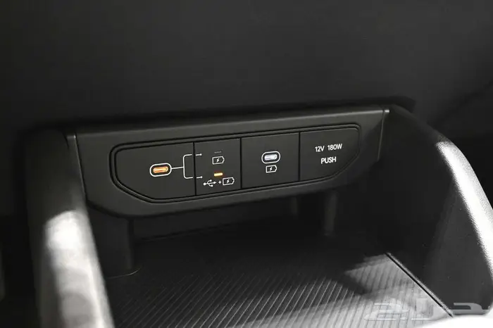 كيا K4 الفئه EX النص فل ماكينة 2.0 موديل 2026 12