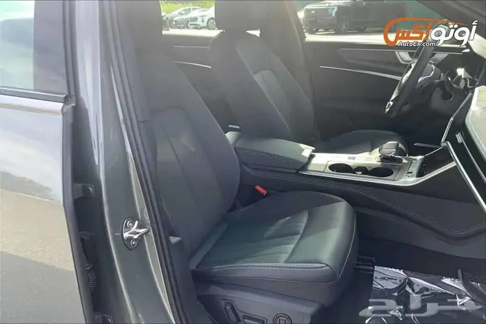 2025 أودي A6 بريميوم بلس 4