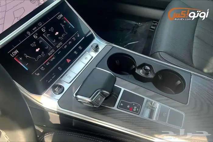 2025 أودي A6 بريميوم بلس 8