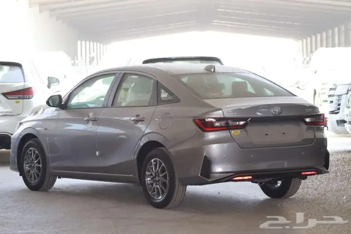 تويوتا يارس Y بنزين 2026 - عروض الأقساط 18