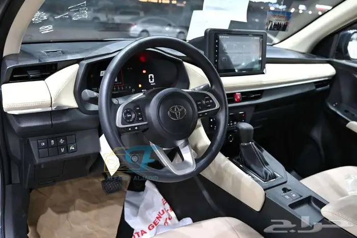 تويوتا يارس 2026 متوفر فئات بالنقد والتقسيط 7