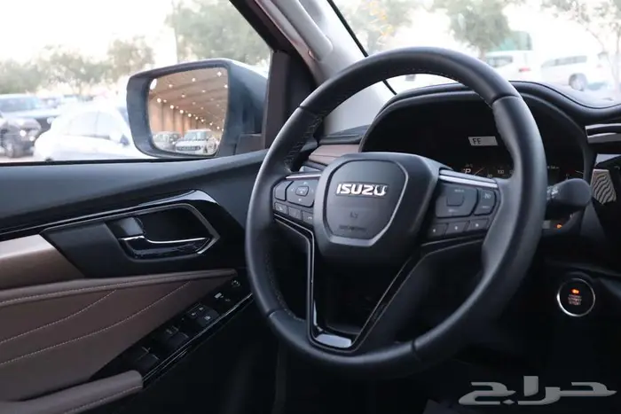 ايسوزو MUX فل كامل دبل 2026 اقل سعر للكاش والتقسيط بفرع جده 19