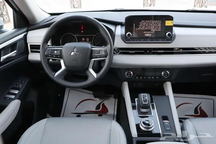 ميتسوبيشي اوتلاندر ستاندر 7 و 5 راكب 2025اقل سعر بجده 7