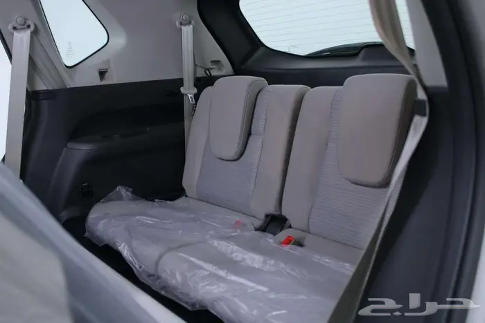 نيسان اكس تريل SV نص فل دبل موديل 2025 11