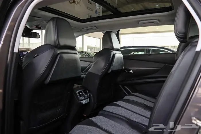 بيجو 5008 فل كامل موديل 2020 9