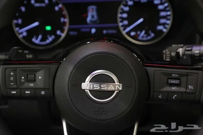 نيسان اكس تريل استندر 2026 دبل وبدون 37