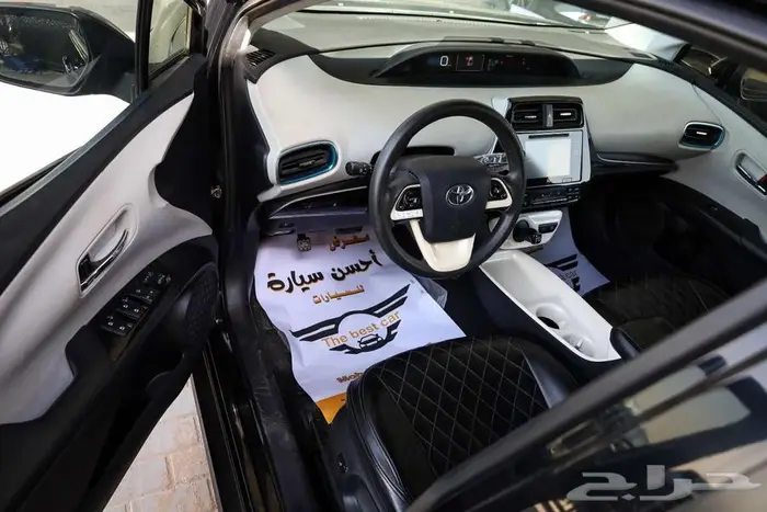 تويوتا بريوس هايبرد فل كامل موديل 2018 7