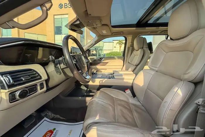 لينكولن نافيجتور V6 2019 ابيض سعودي 8
