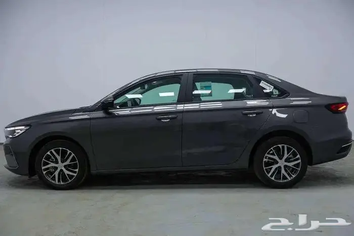 جيلي امجراند استندر موديل 2025 2