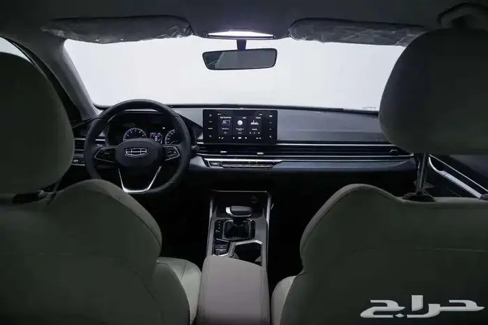 جيلي امجراند استندر موديل 2025 4