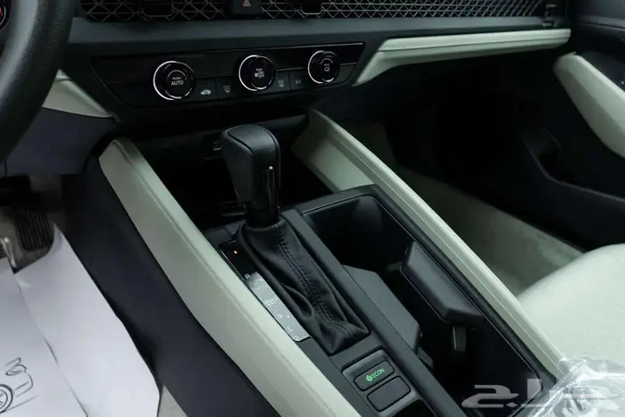 هوندا اكورد LX ستاندر 2025 تصميم يلفت الانظار 8