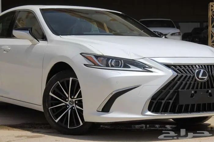 لكزس _ ES300 BH _ نص فل _ 2025_ عرووض _ 189900 شامل 1