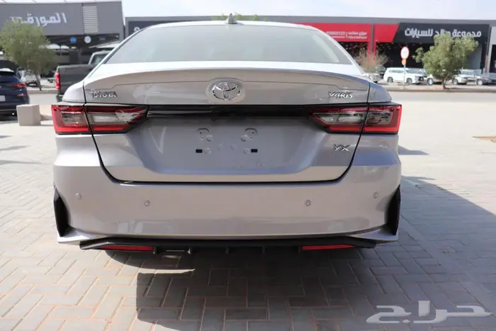 تويوتا يارس متوفر كل الفئات والالوان اقل سعر 6
