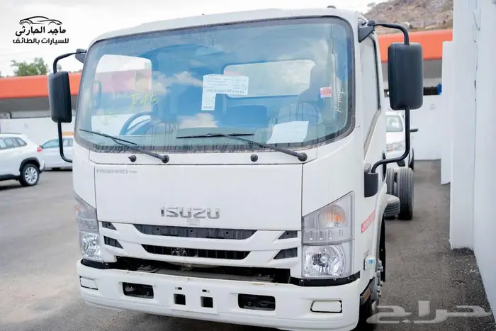 ايسوزو دينا شاص قصير 6 طن ب 116.200 شامل الضريبة 0