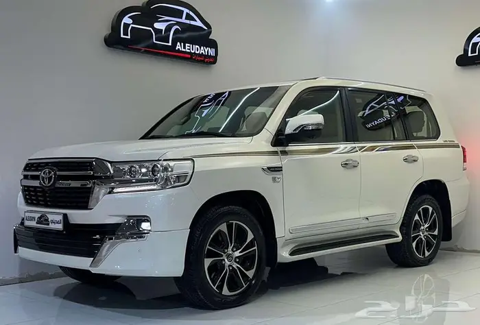 تويوتا لاند كروزر VXR 2021 1