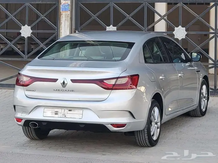 رينو ميجان 2020 7