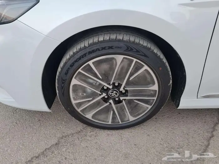 تويوتا كامري LE هايبرد 2025 - عروض الأقساط 33