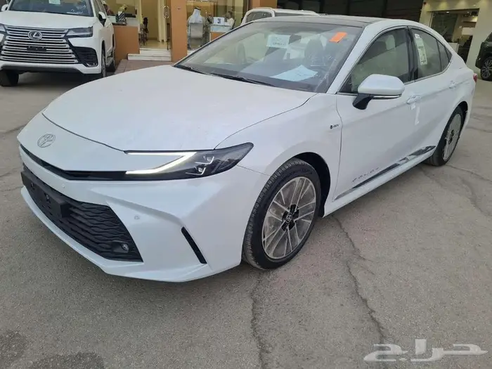 تويوتا كامري LE هايبرد 2025 - عروض الأقساط 55