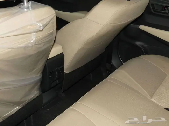 تويوتا يارس Y بنزين 2026 - عروض الأقساط 11