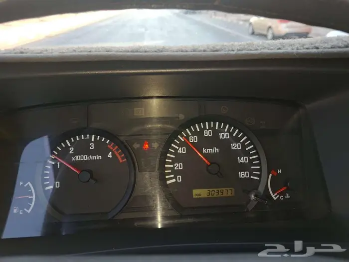سطحة ايسوزو للبيع بدون تيربو 2014 6