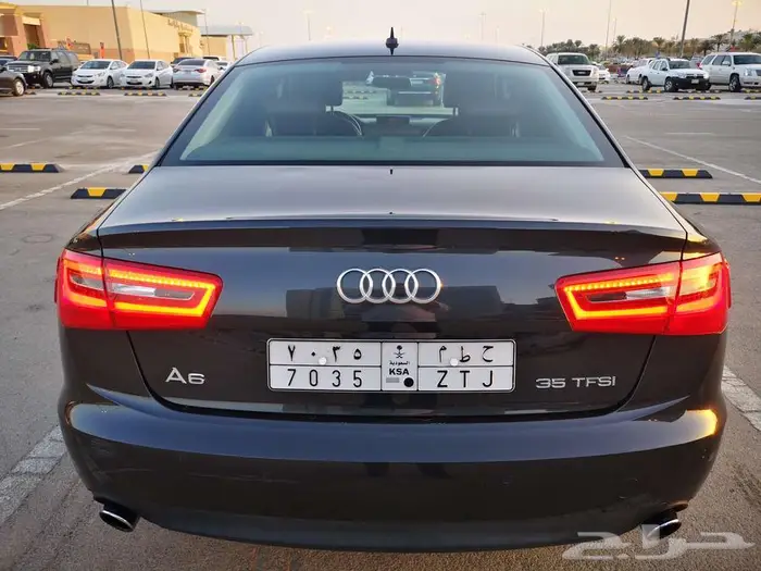 أودي A6 موديل 2015  صالون  لون رمادي غامق 21