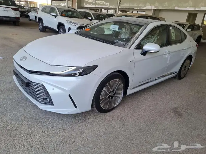 تويوتا كامري لومير 2025 - كاش و أقساط 23