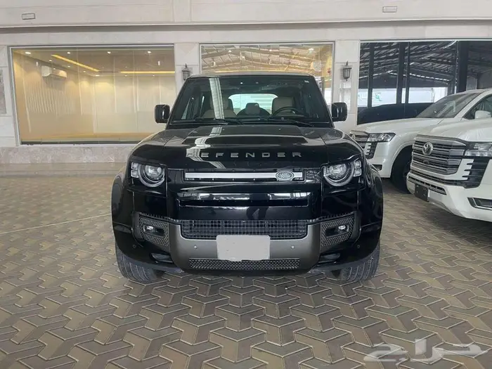 لاندروفر - ديفندر HSE V6 موديل 2025 الممشي 25 الف كم 1