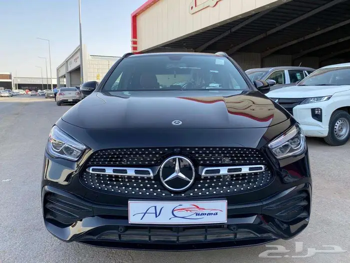 مرسيدس GLA200 جفالي 2023 اصفار 1