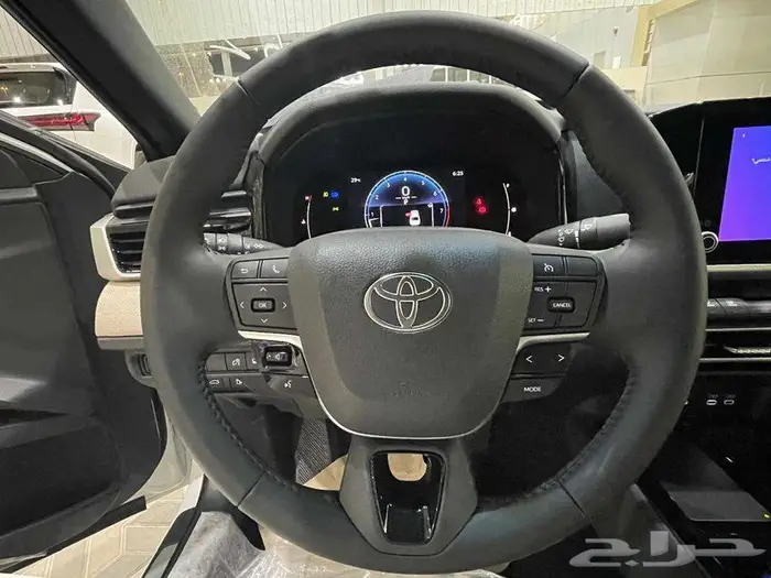 تويوتا كامري ال اي 2025 بنزين سعودي - كاش و اقساط 11