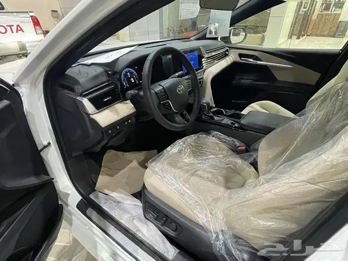 تويوتا كامري ال اي 2025 بنزين سعودي - كاش و اقساط 9