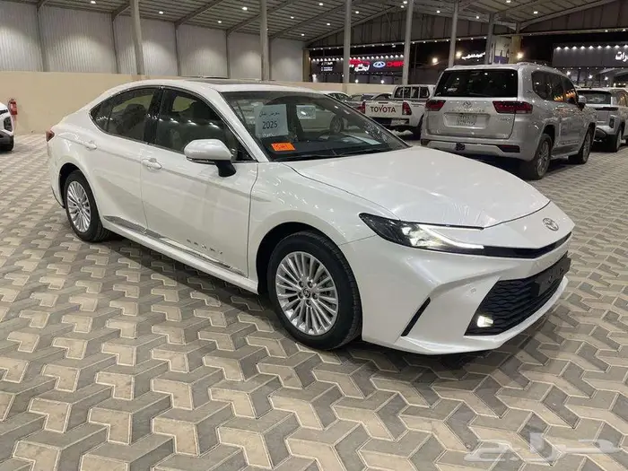 تويوتا كامري ال اي 2025 بنزين سعودي - كاش و اقساط 2