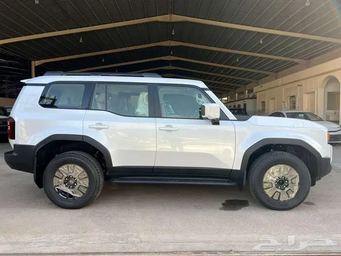 تويوتا برادو TXL3 موديل 2026 7