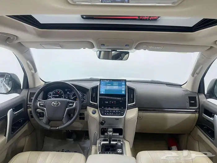 تويوتا لاند كروزر VXR 2021 14
