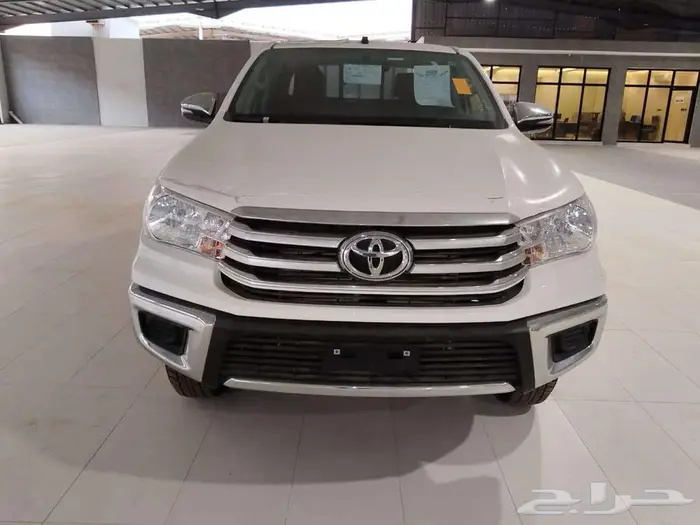 تويوتا هايلوكس غمارتين دبل ديزل سلق 2025 0