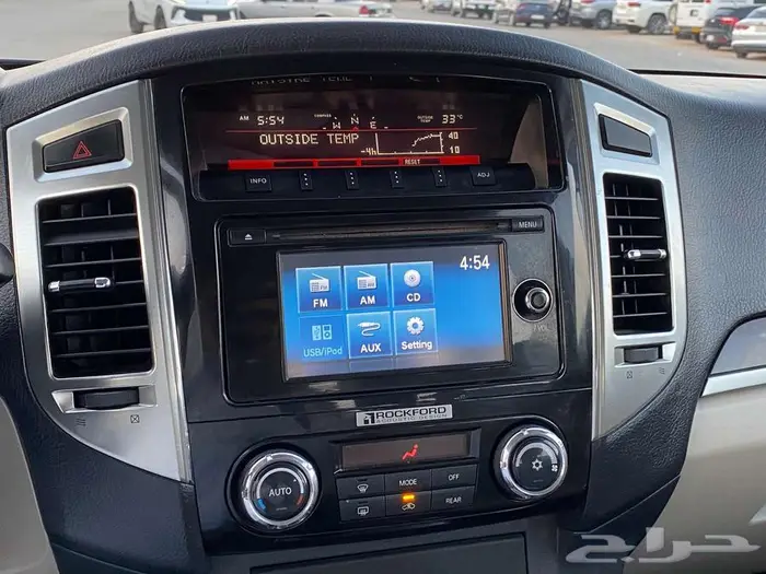 ميتسوبيشي باجيرو فل كامل 2017 9