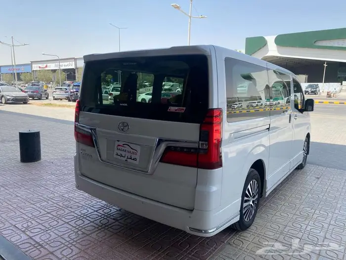 تويوتا جرانفيا بنزبن 2020 مستخدم 6