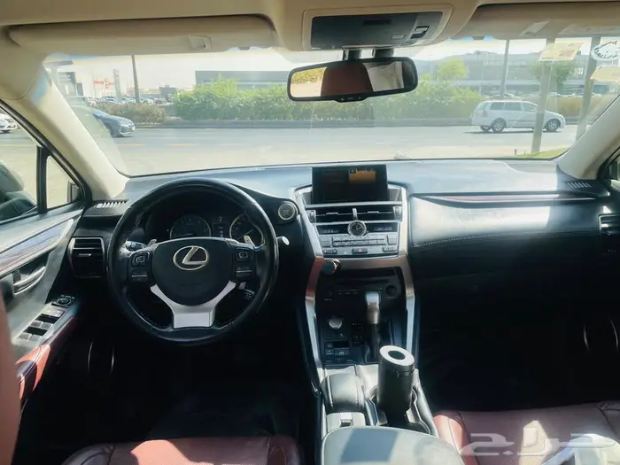 لكزس 2017 NX200t BB 10