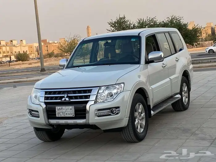 ميتسوبيشي باجيرو 2017 2