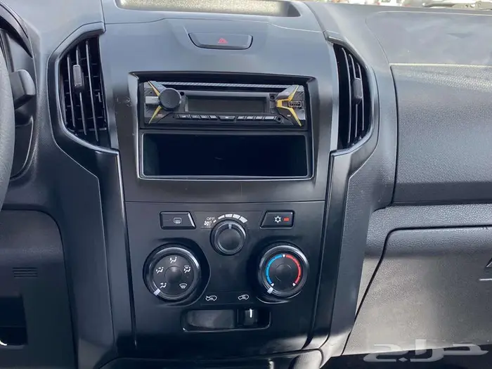 ايسوزو ديماكس ستاندر دبل 2020 9