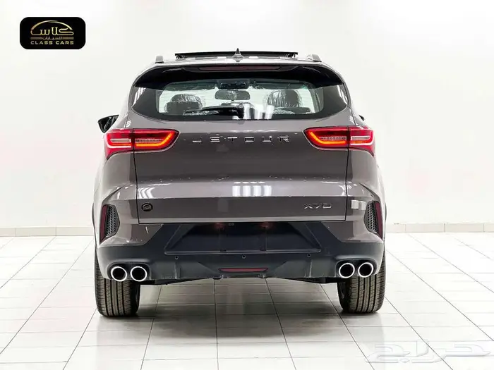 جيتور X70 لاكجري 7ركاب موديل 2025 4