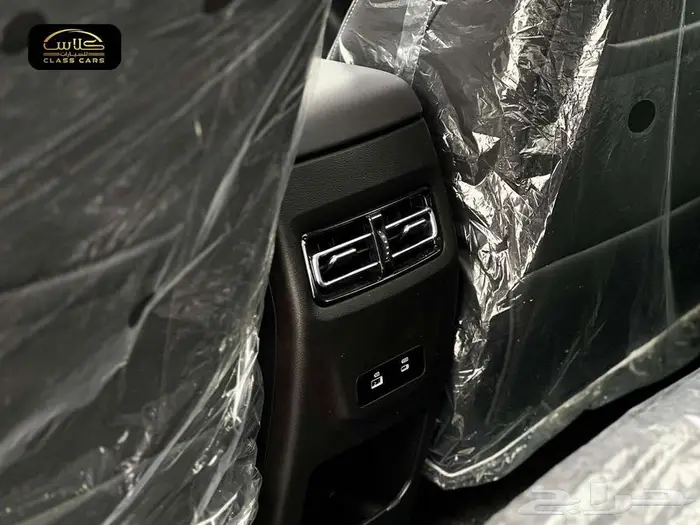 جيتور X70 لاكجري 7ركاب موديل 2025 9