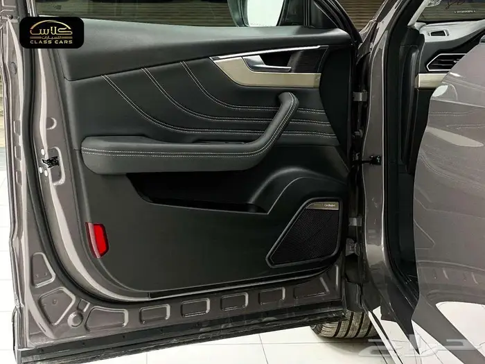 جيتور X70 لاكجري 7ركاب موديل 2025 16