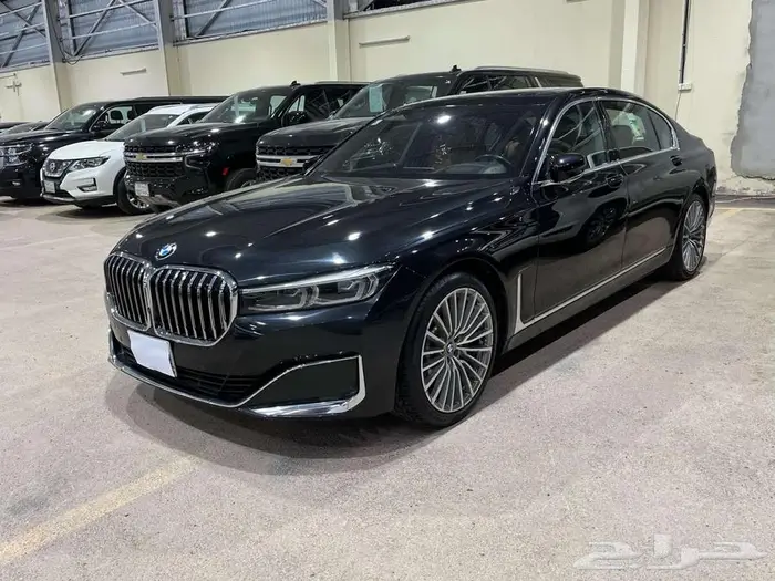 بي ام دبليو 2022 _730 فل كامل سعودي 5