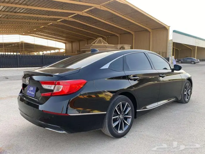 اكورد 2022 فل كامل شبه جديده مشي قليل 3