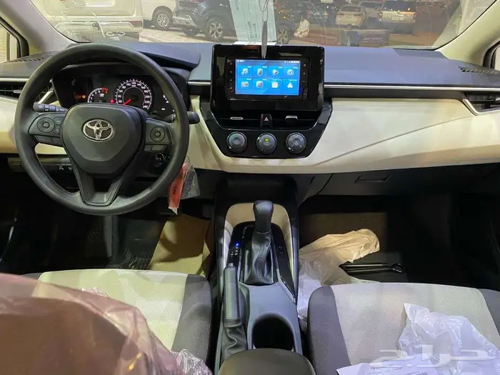 تويوتا كورولا XLI 2.0 مطور بنزين 2025 عروض الاقساط 10