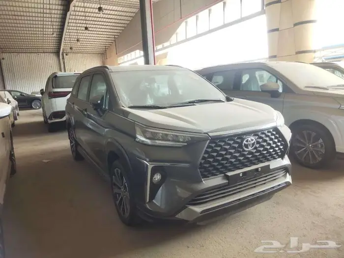 تويوتا فيلوز GLX 2025 0