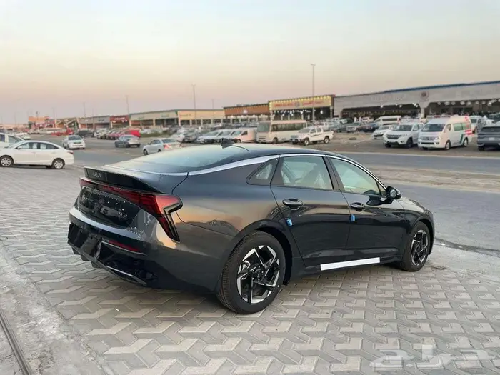 كيا K5 نص فل 2026 2