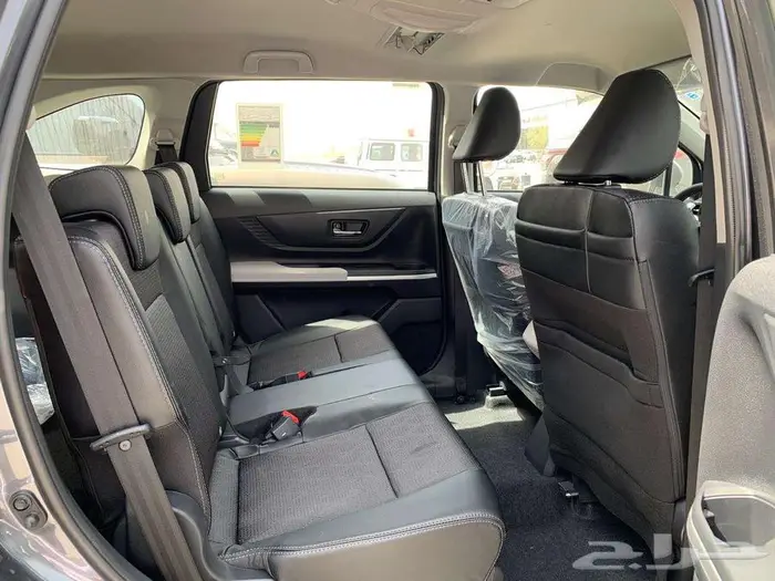 تويوتا فيلوز GLX بنزين 2025 سعودى 6