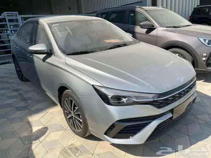 ام جي 5 ستاندر 2025 كاش وتقسيط عروض نهاية العام 4